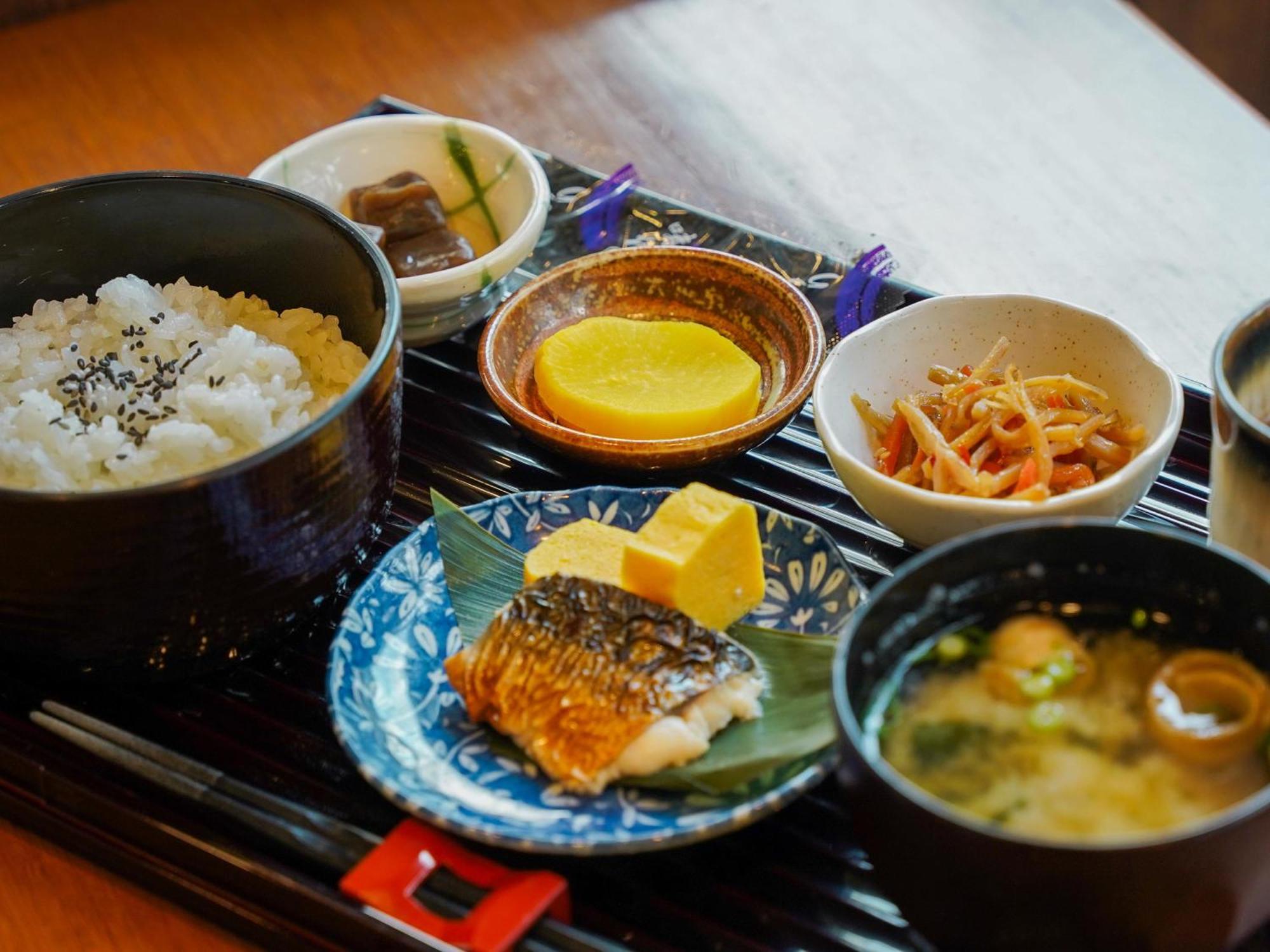冈山一区酒店 外观 照片